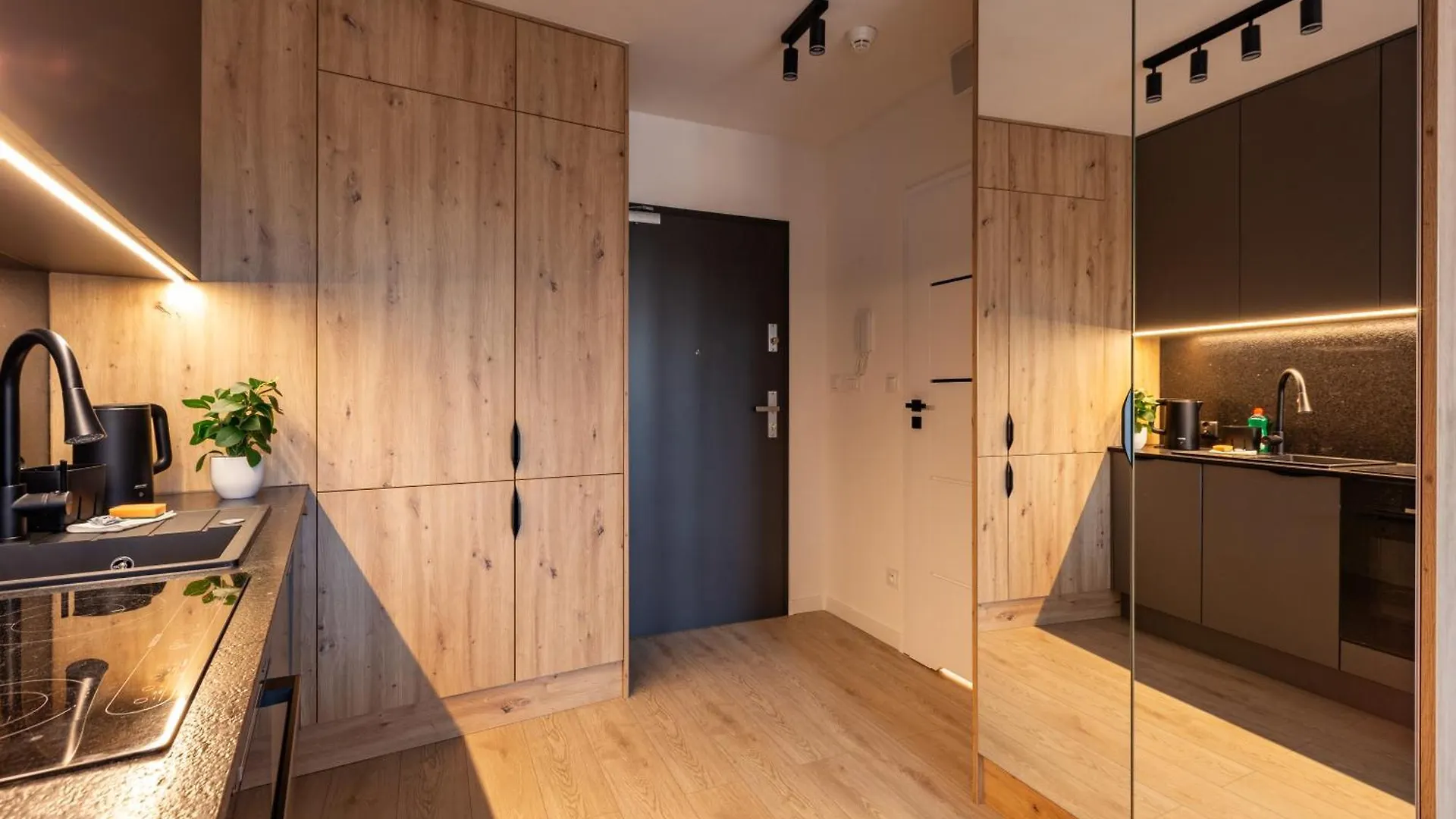 Mostek Glamour Studio Gdansk